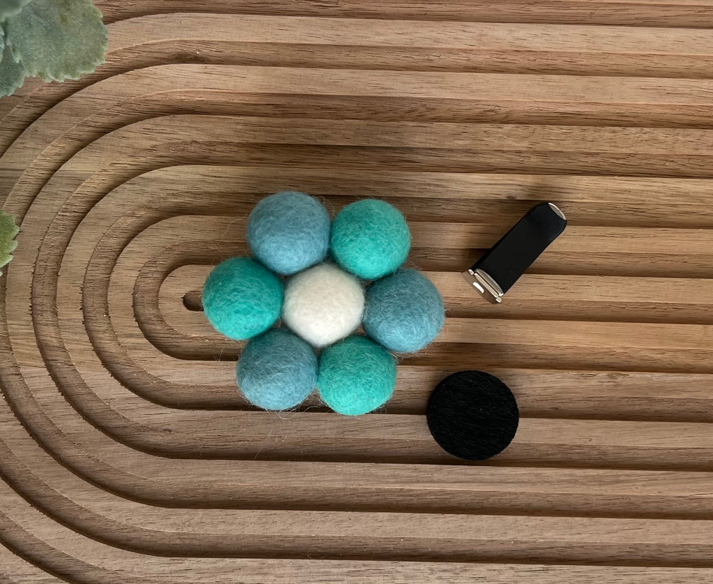 Daisy Car Vent Clips